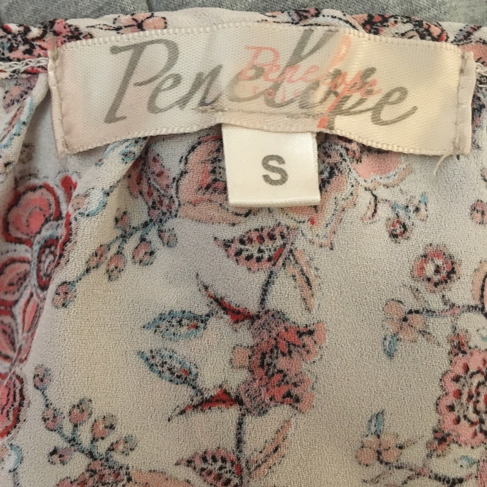 Penelope cold shoulder floral long sleeve size S - Picture 14 of 14